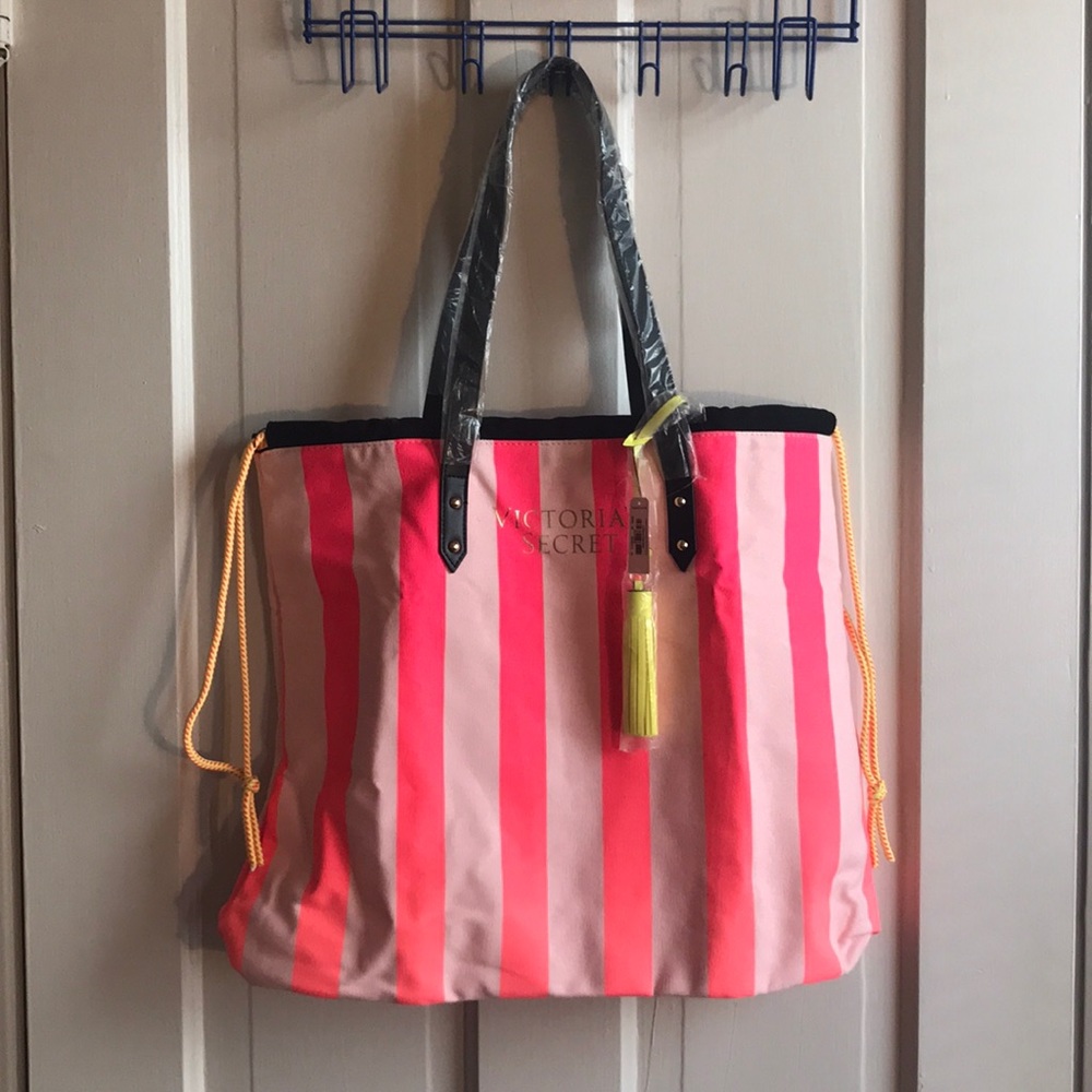 Victoria’s Secret tote bag